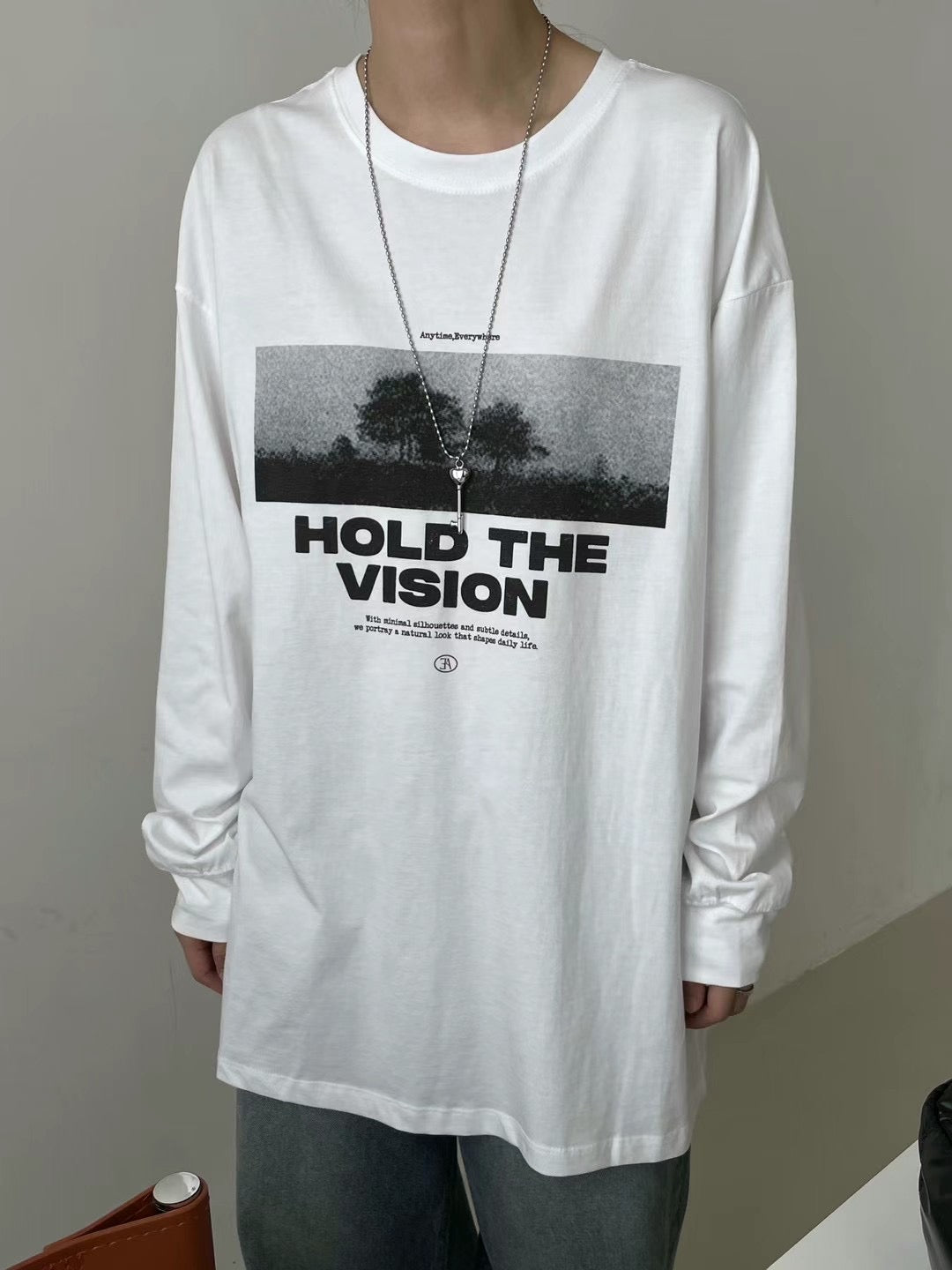 HOLD THE VISION TEE