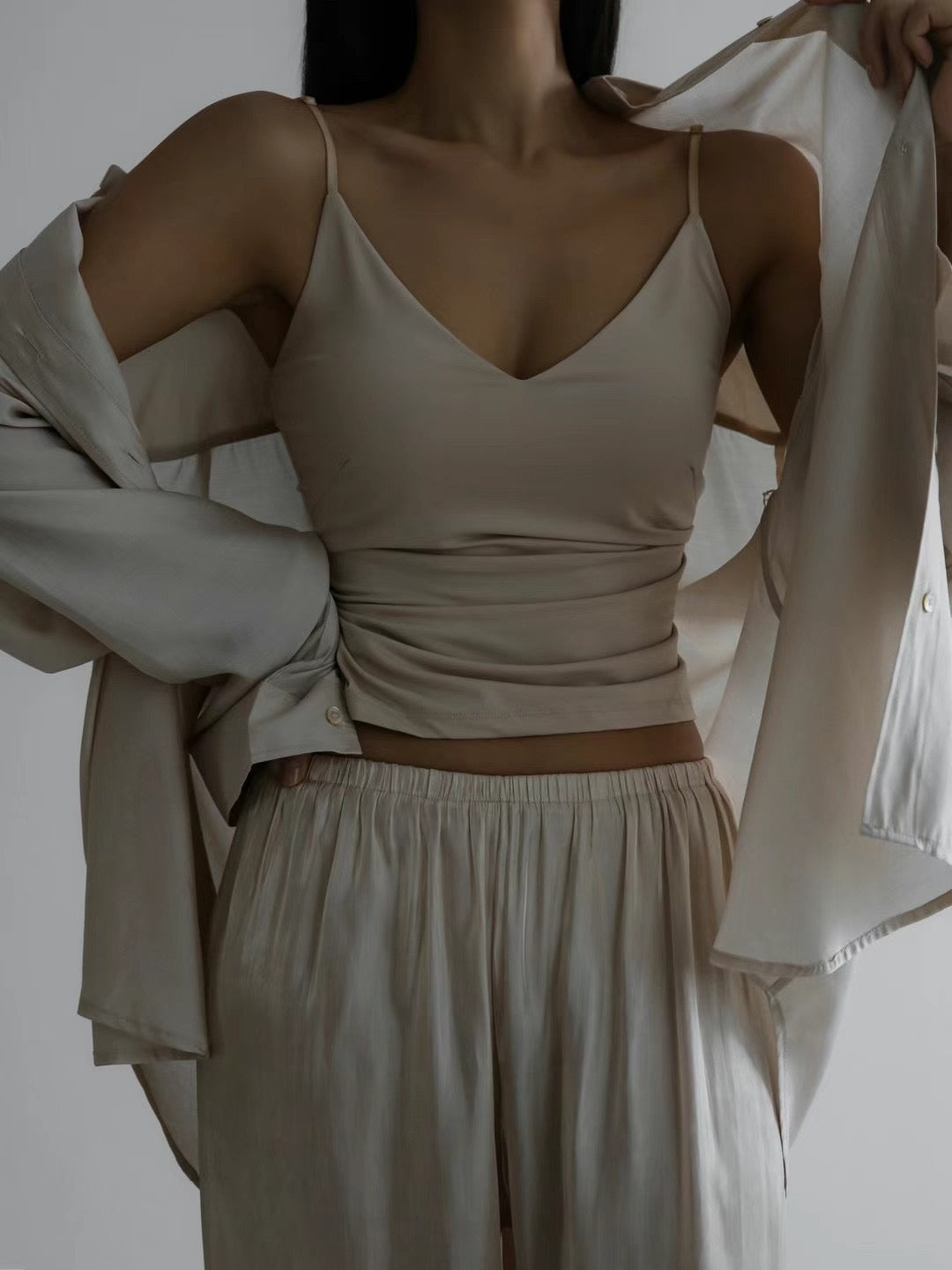 ELASTIC WAIST SATIN PANTS