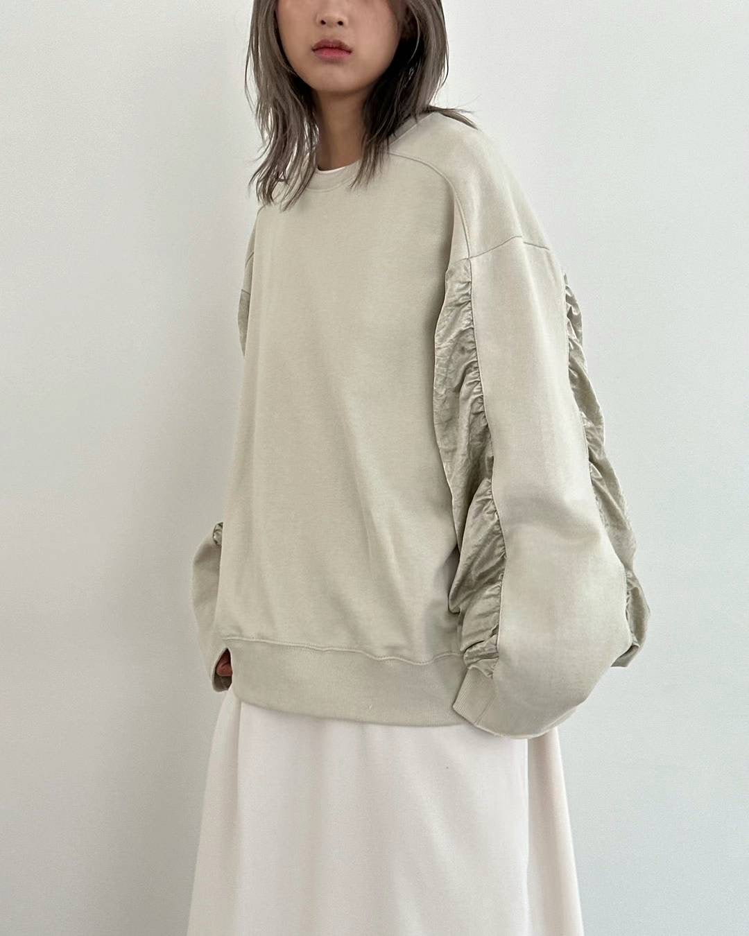 RUCHED SLEEVES DETAILED SWEATER