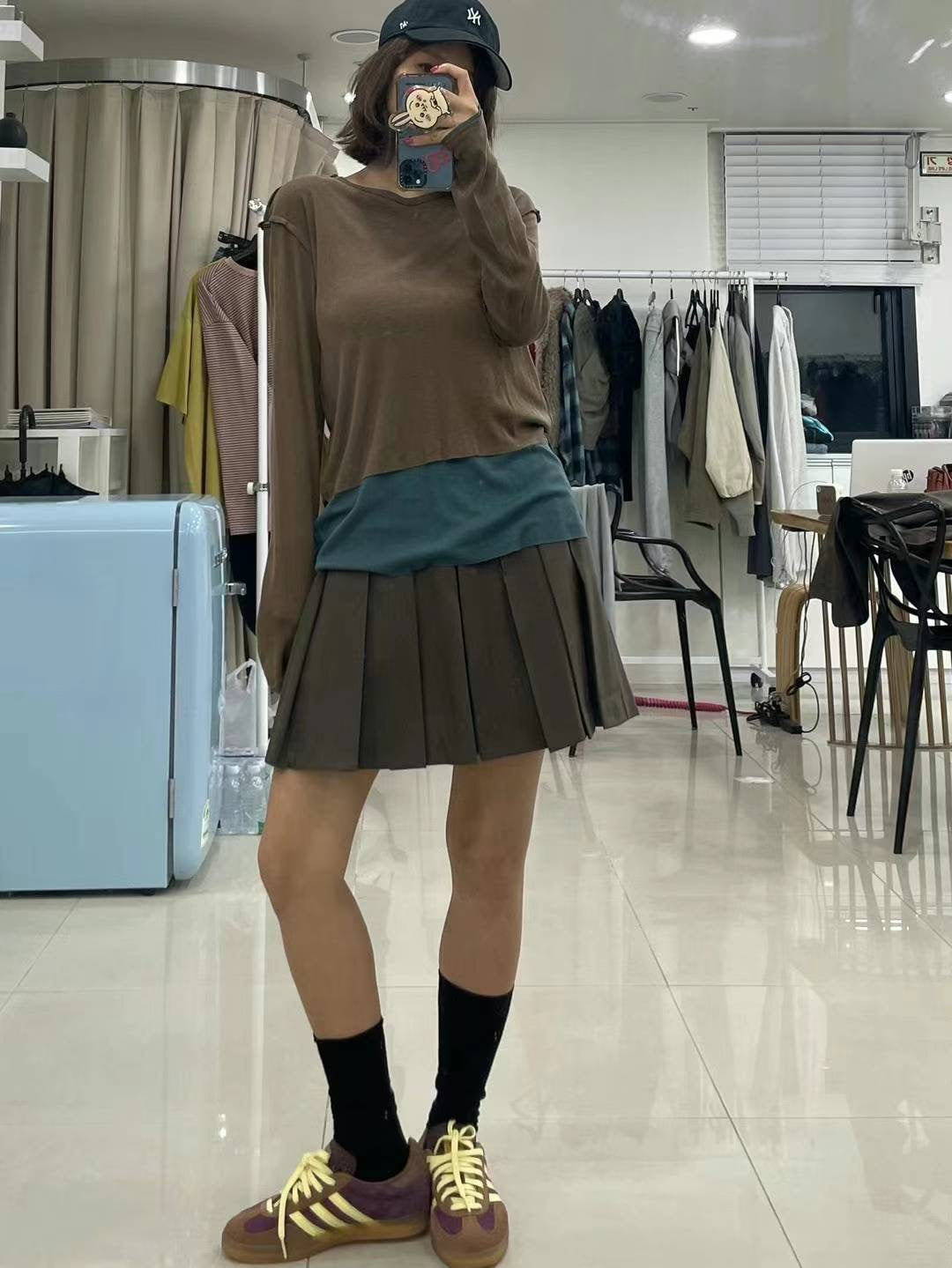 2 LAYERED DRAPE TOP