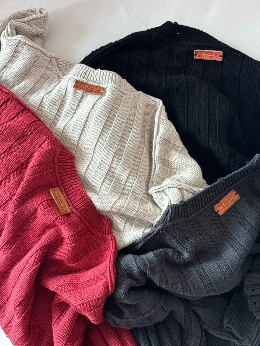 WIDE RIBBED CROP KNIT