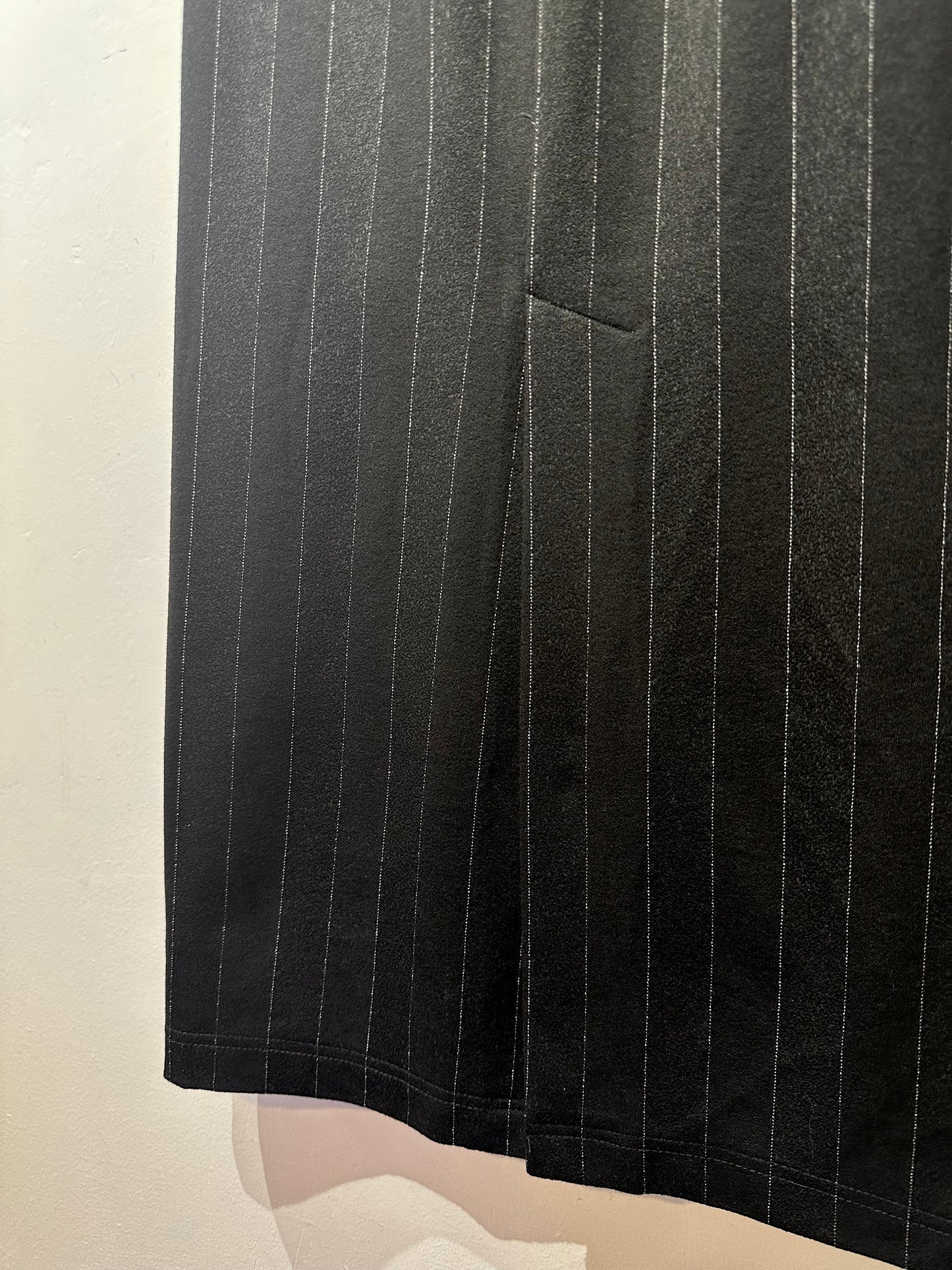 • FUSSY MADE • PINSTRIPE STRETCH SUITING SKIRT