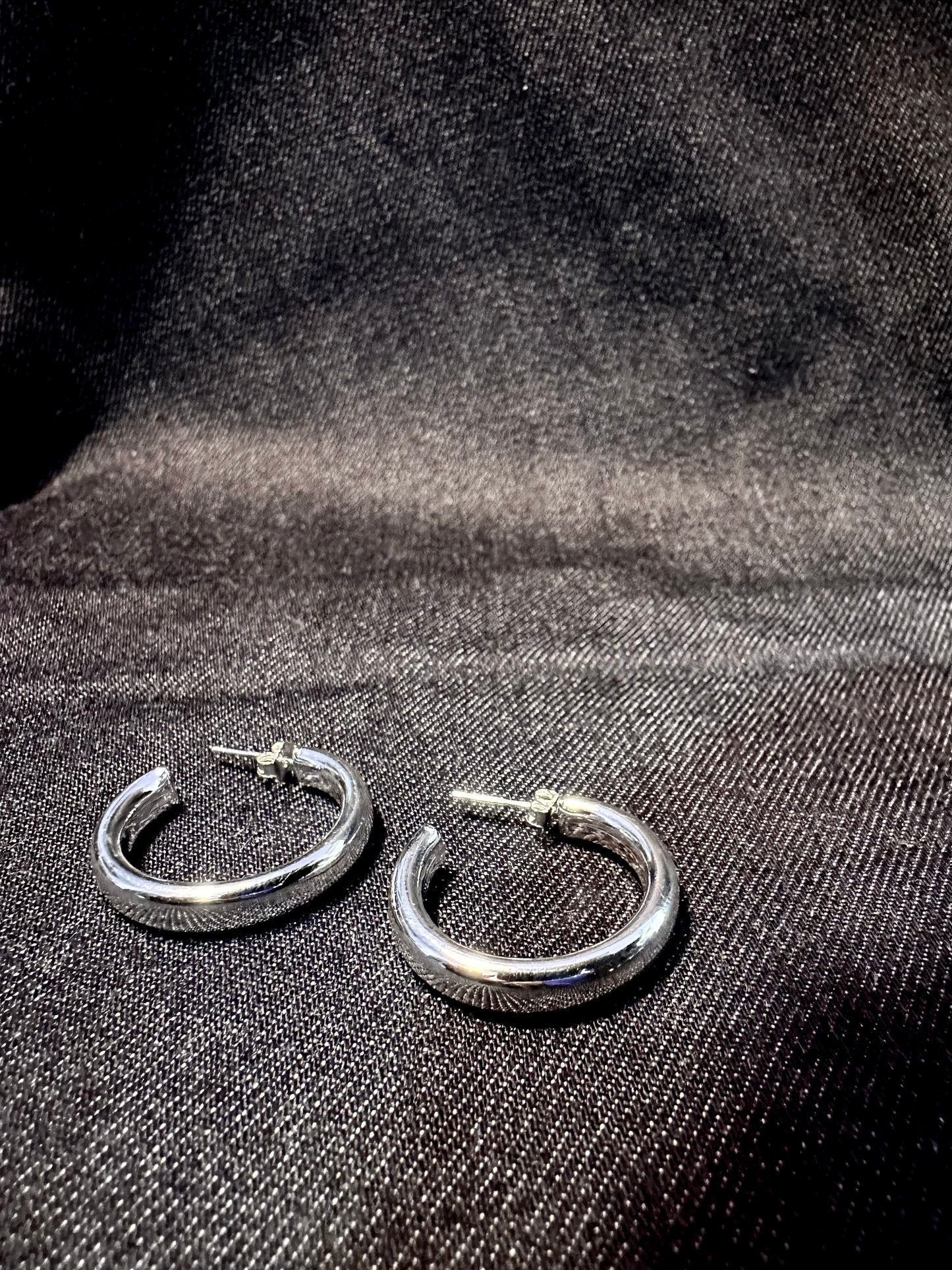 925 C ROUND LOOP EARRINGS