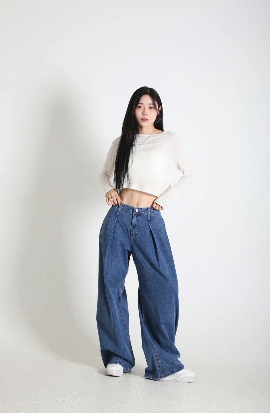 U NECK CROP TEE