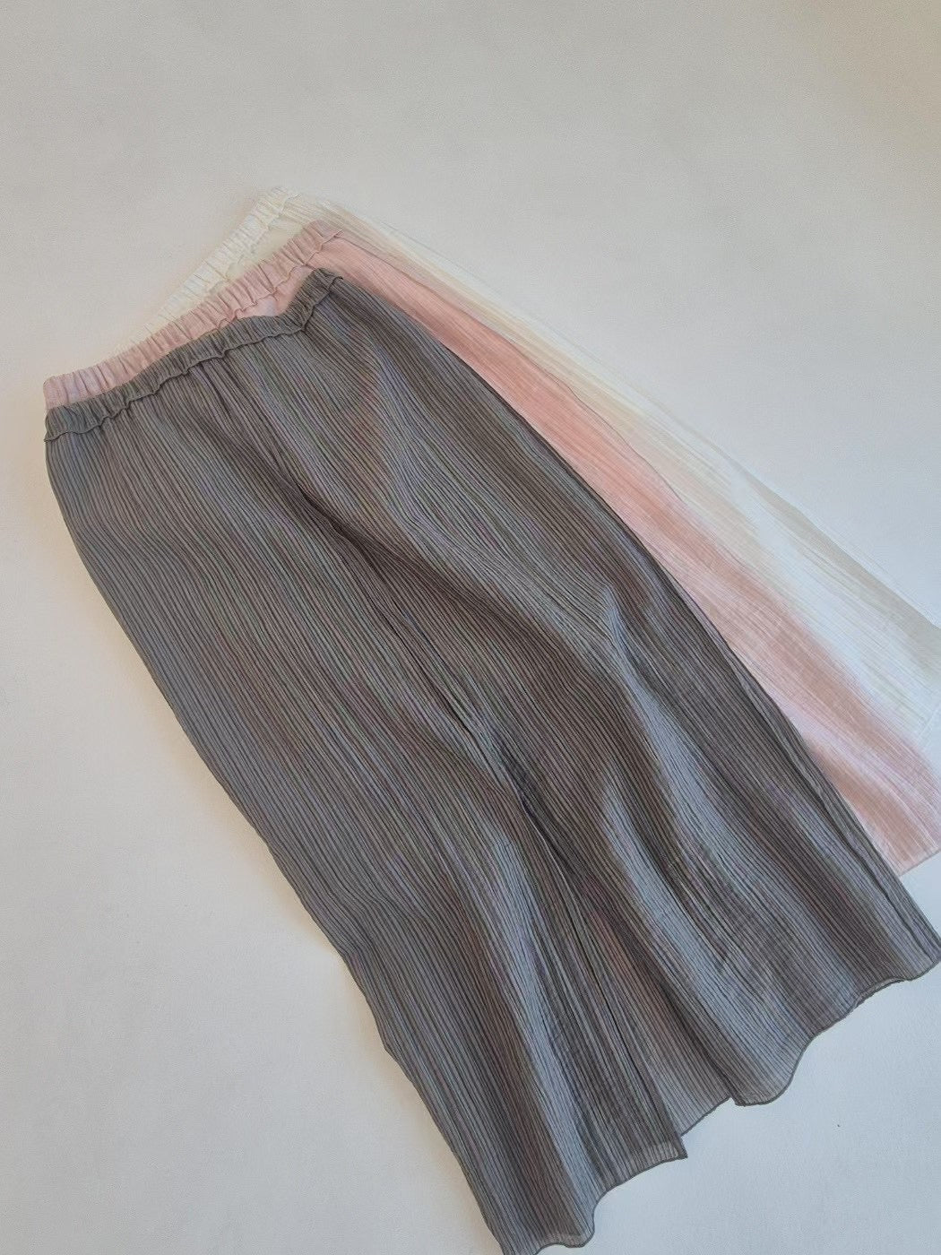 STRAIGHT GRAIN SHEER SKIRT