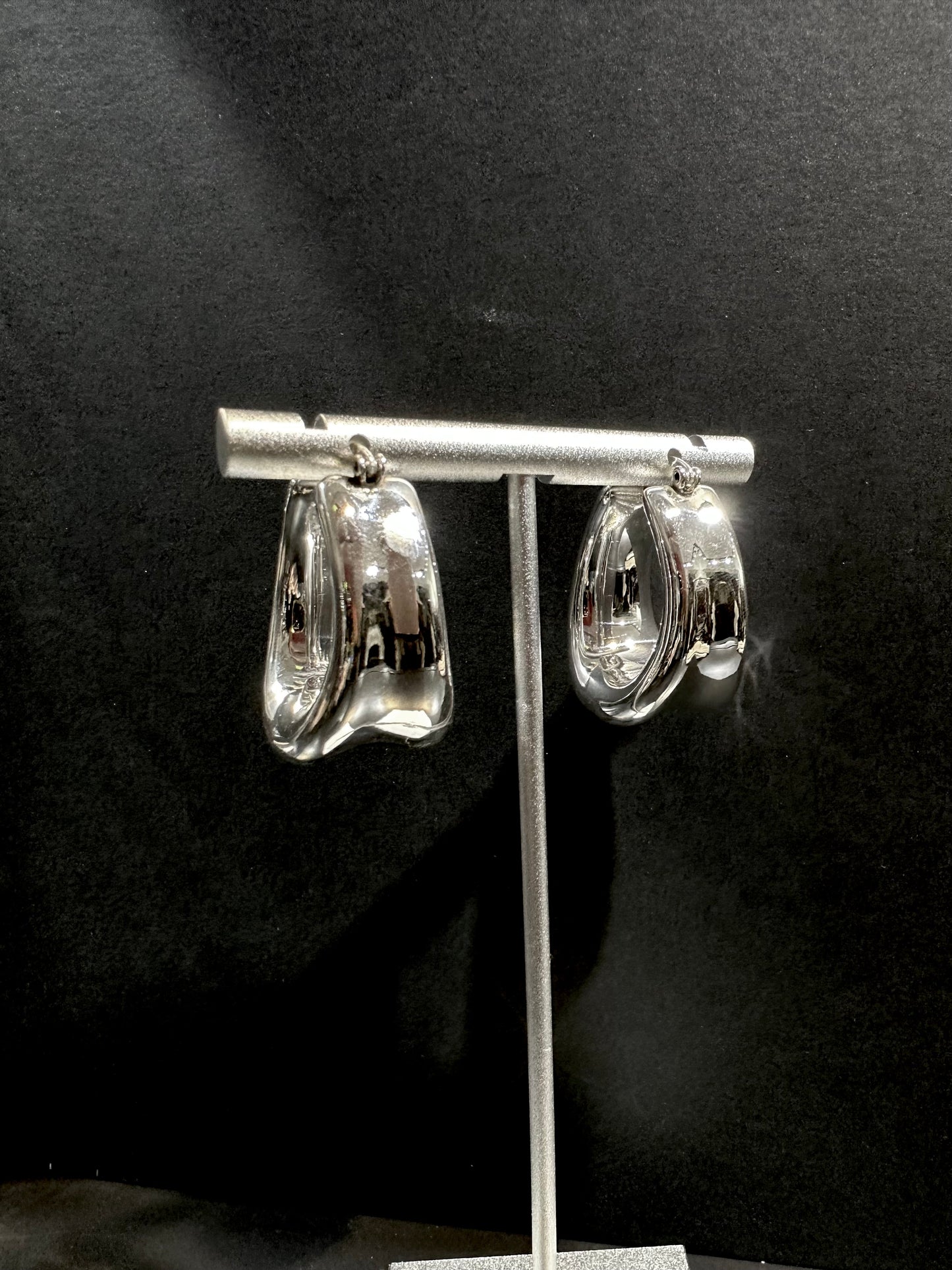 925 HORSESHOE EARRINGS