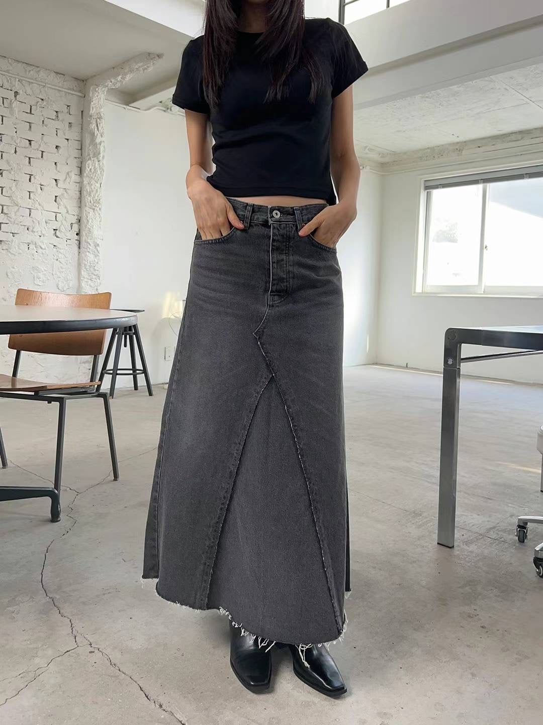 A CUT DENIM SKIRT