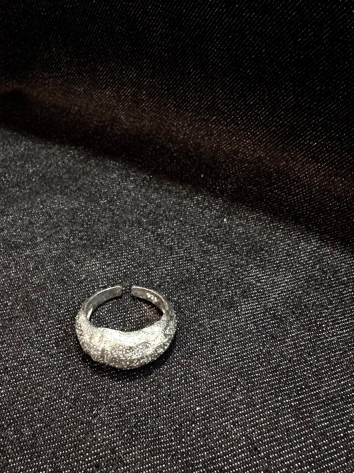 925 ROUGH SURFACE RING