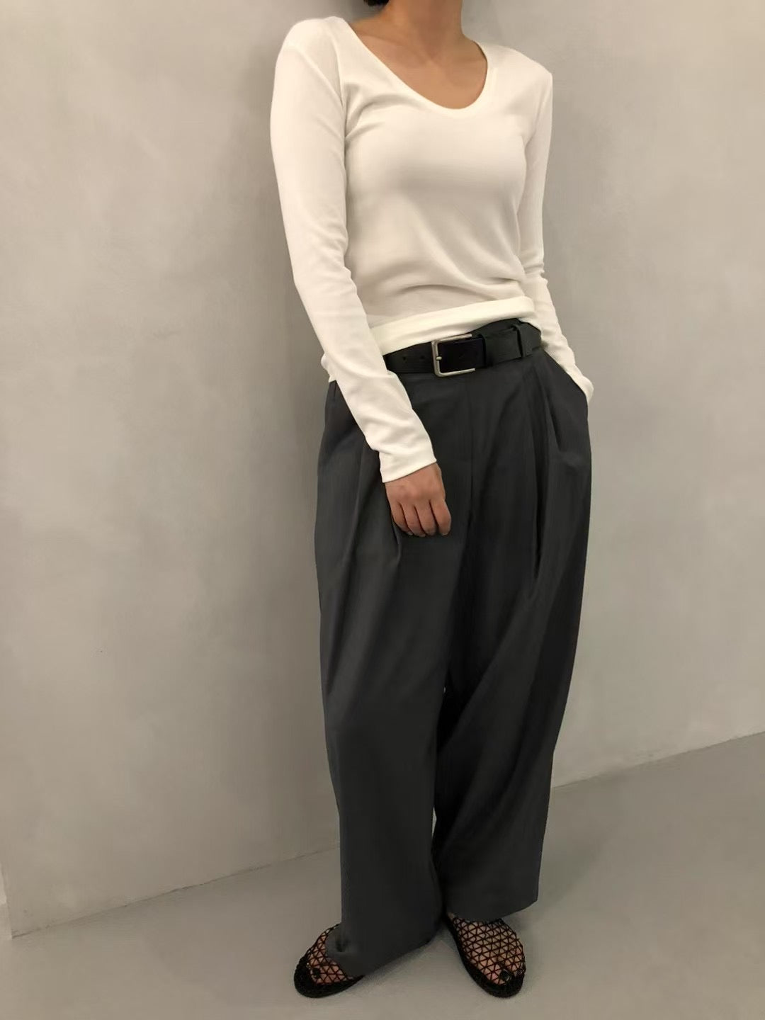 U NECK COTTON TOP