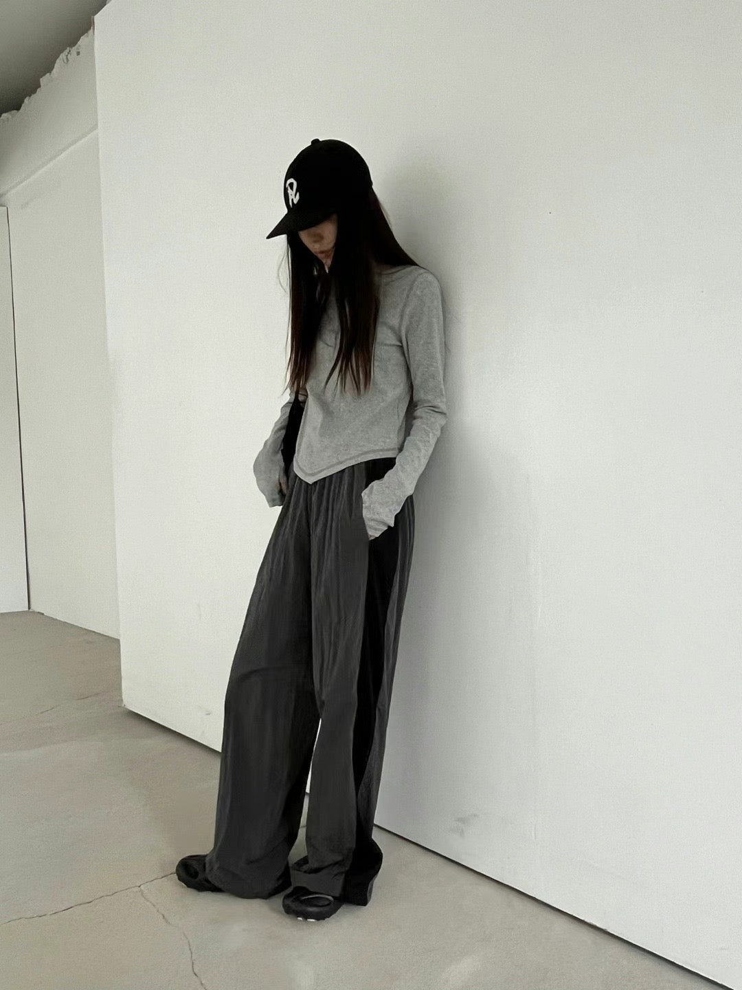 TRACK PANTS