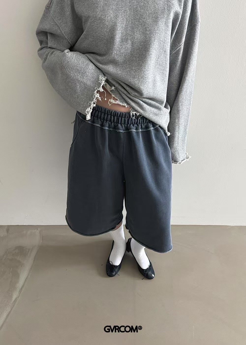 COTTON KNEE LENGHT SHORTS
