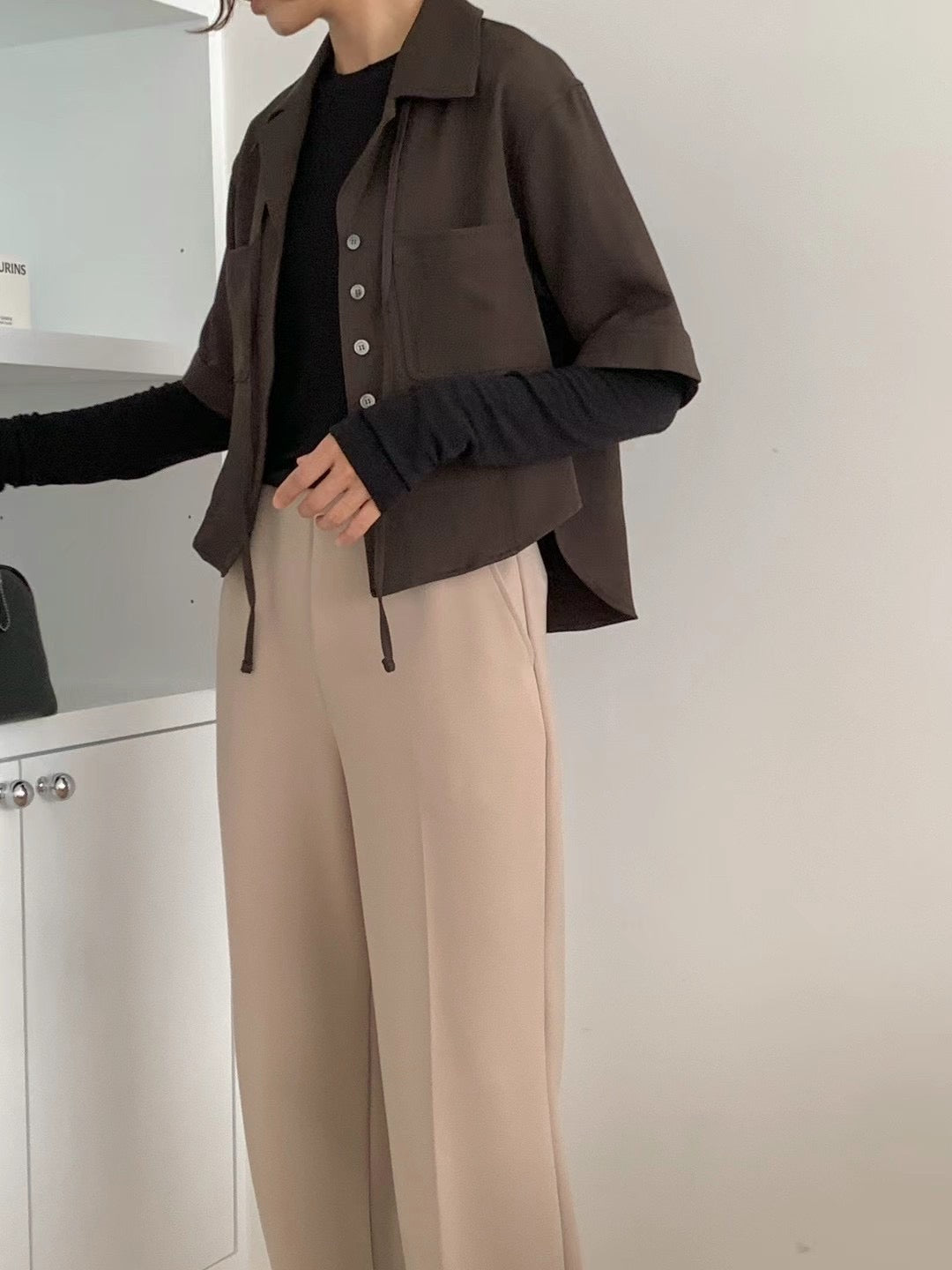 6 BUTTONS CROP SHIRT