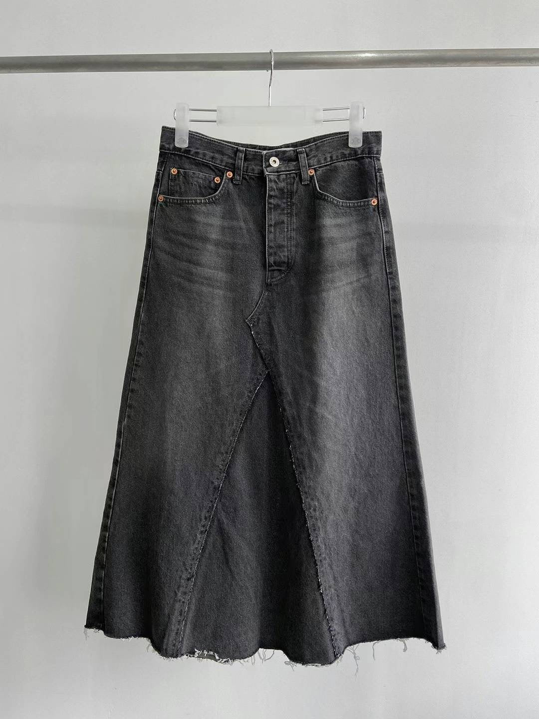 A CUT DENIM SKIRT