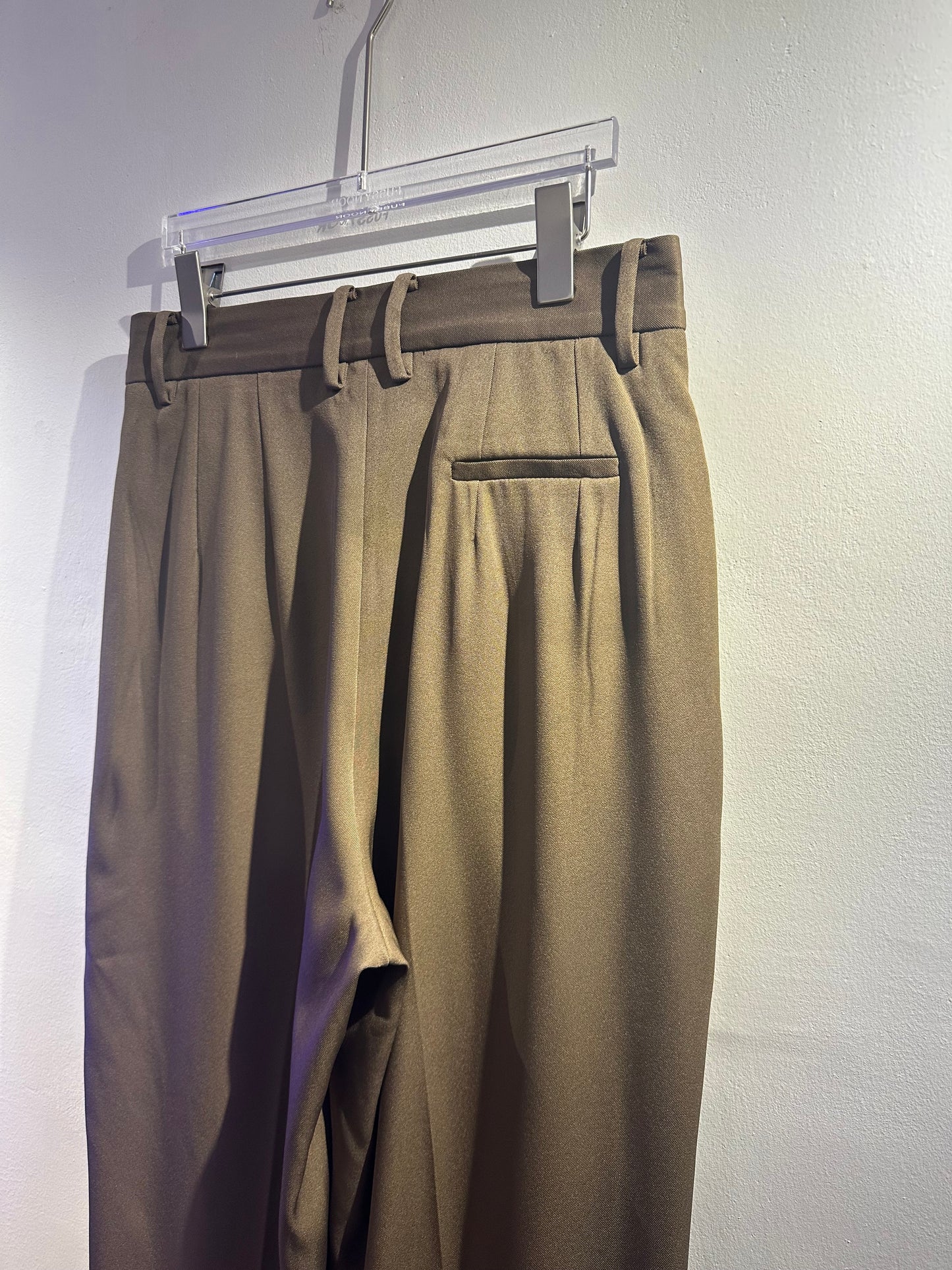 • FUSSY MADE • DOUBLE DART TROUSERS