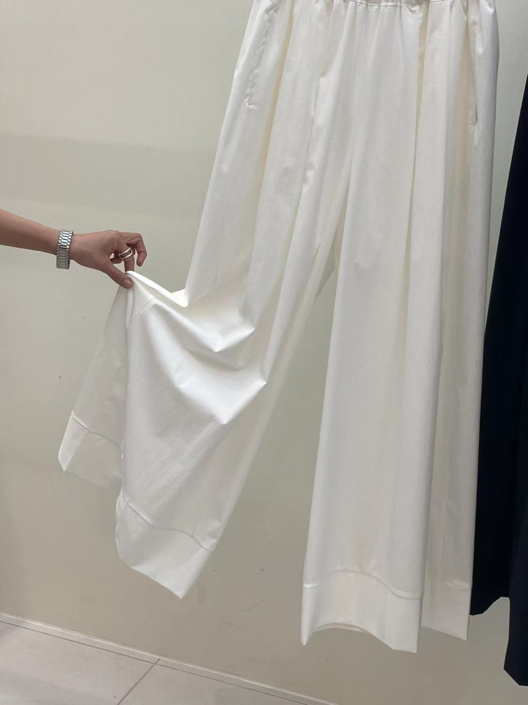 DEEP CUFF WIDE LEG PANTS