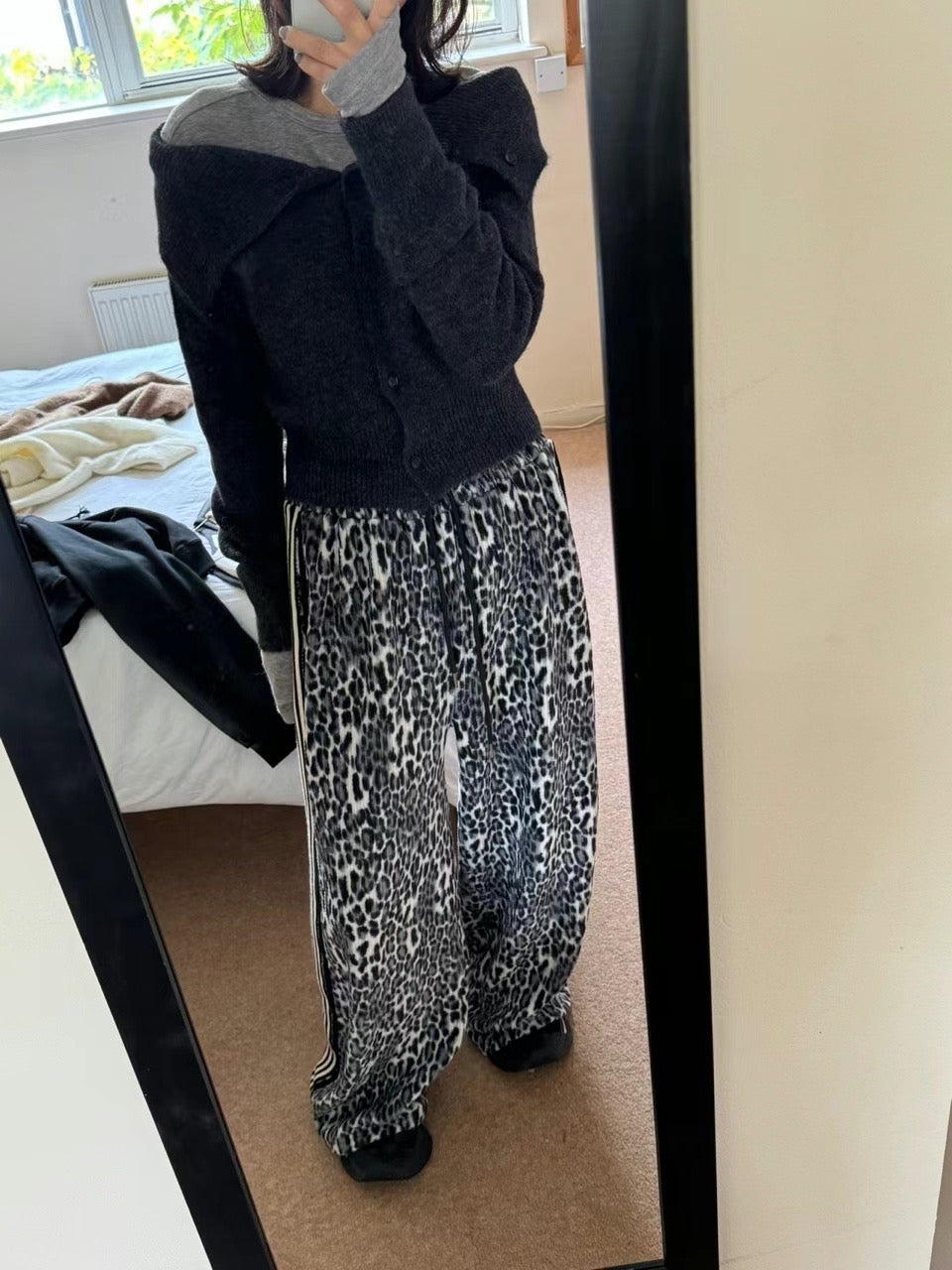 SALE!!!! SIDE STRIPES LEOPARD PANTS