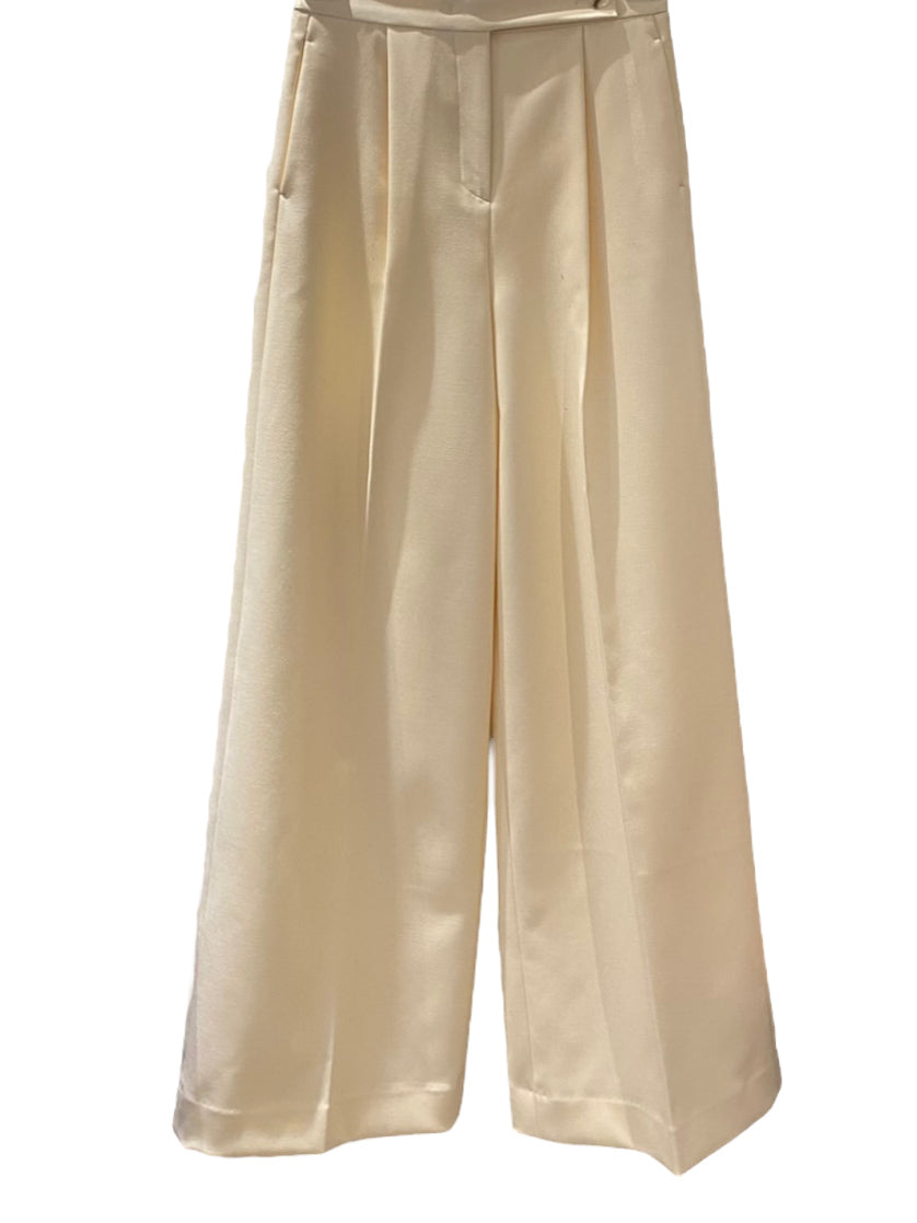 BUTTON STRAP PLEATS TROUSERS