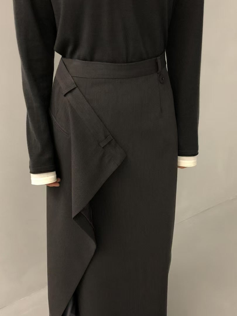 CROSS FLAP SKIRT