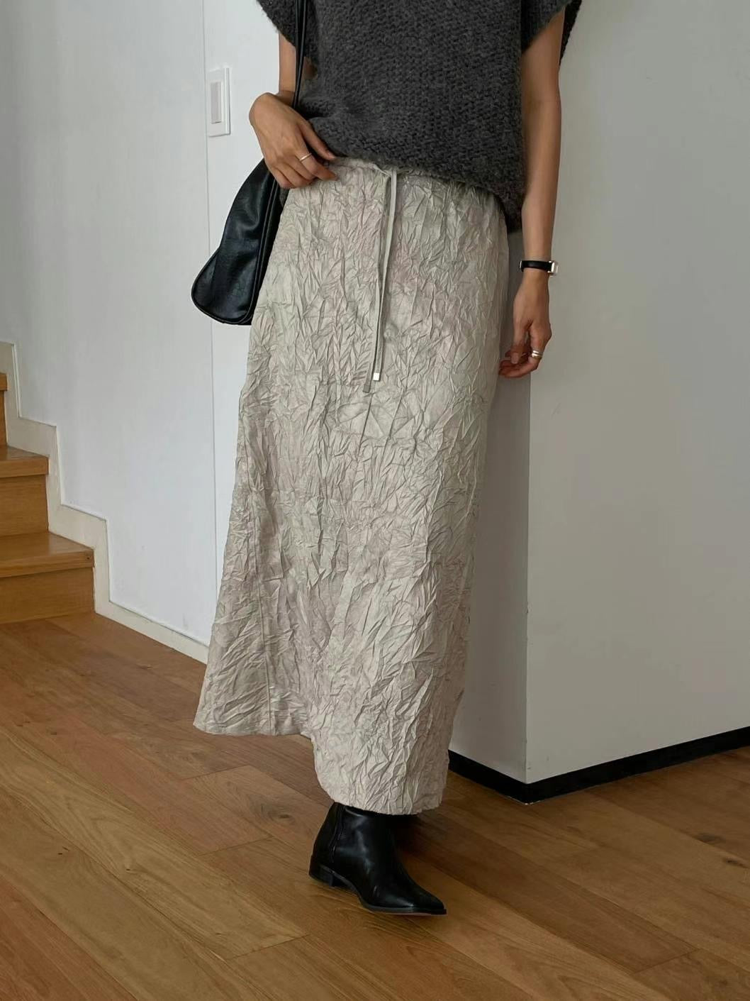 CRINKLE TEXTURED SKIRT