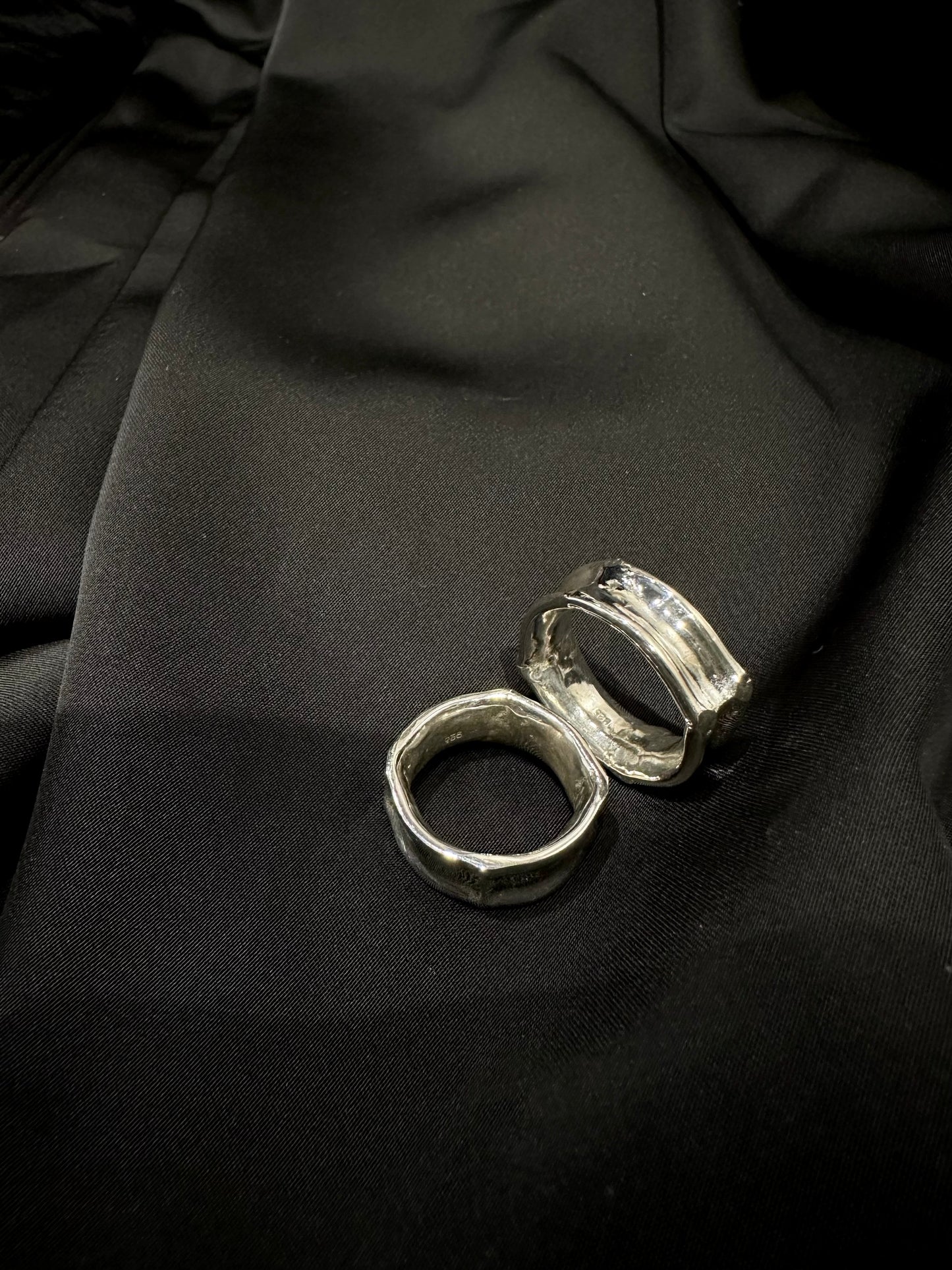 HANDMADE 925 CONCAVE SQUARE RING