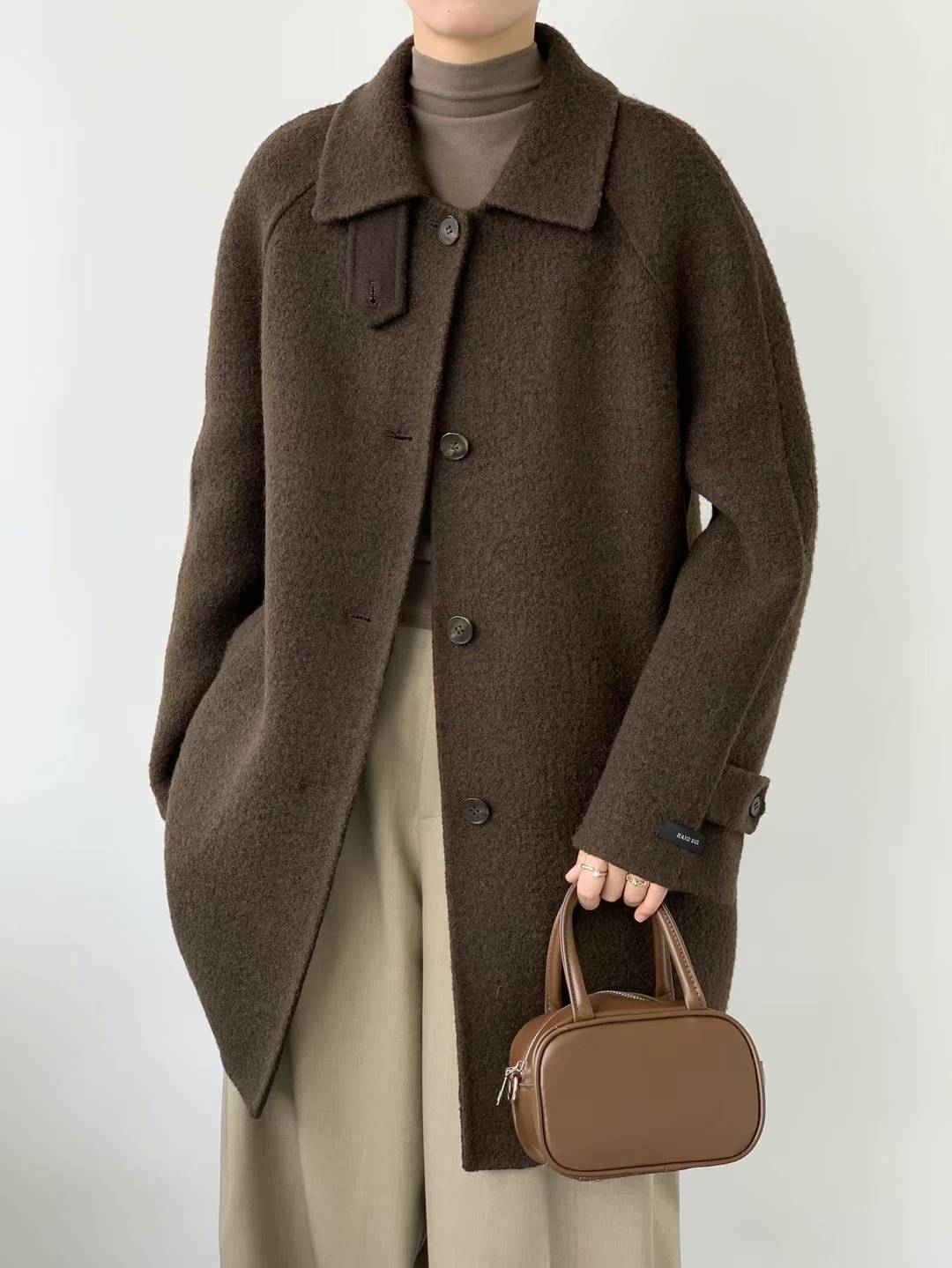BUTTON UP WOOL BLENDED COAT
