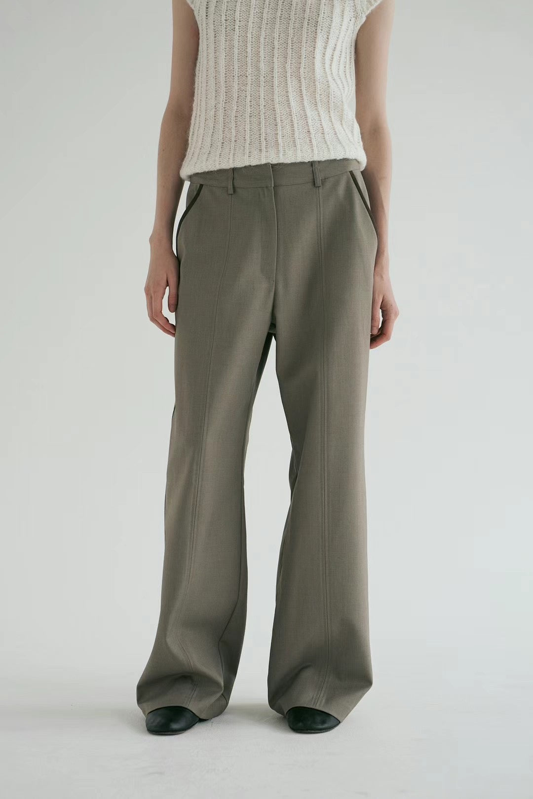 FRONT CREASE LINE PANTS