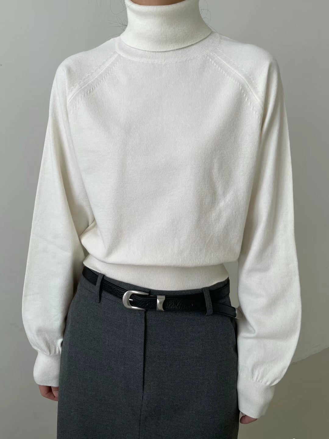 TURTLE NECK KNIT