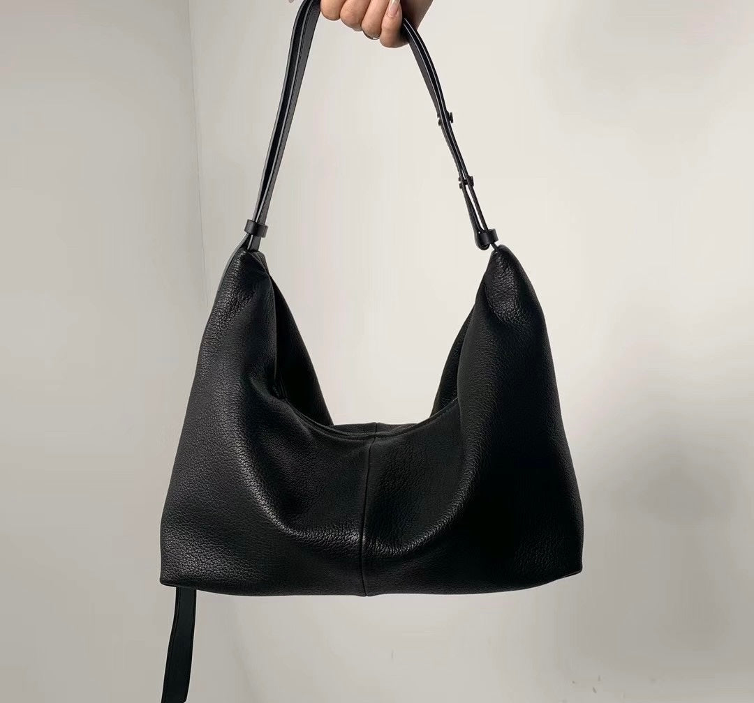 HOBO LEATHER SHOULDER BAG (LAMBSKIN)