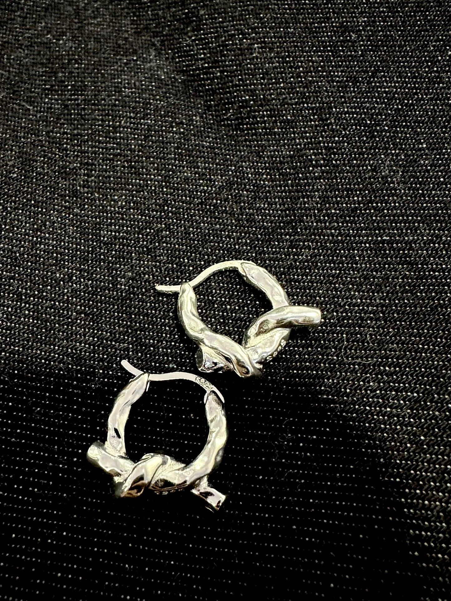 925 TWISTY KNOT EARRINGS