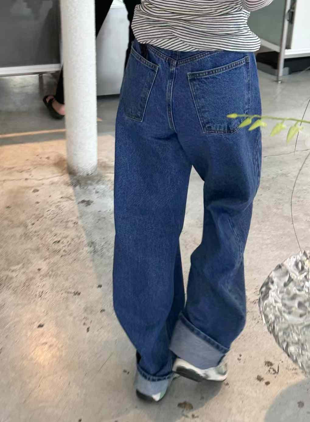 DOUBLE SIDE SEAM JEANS