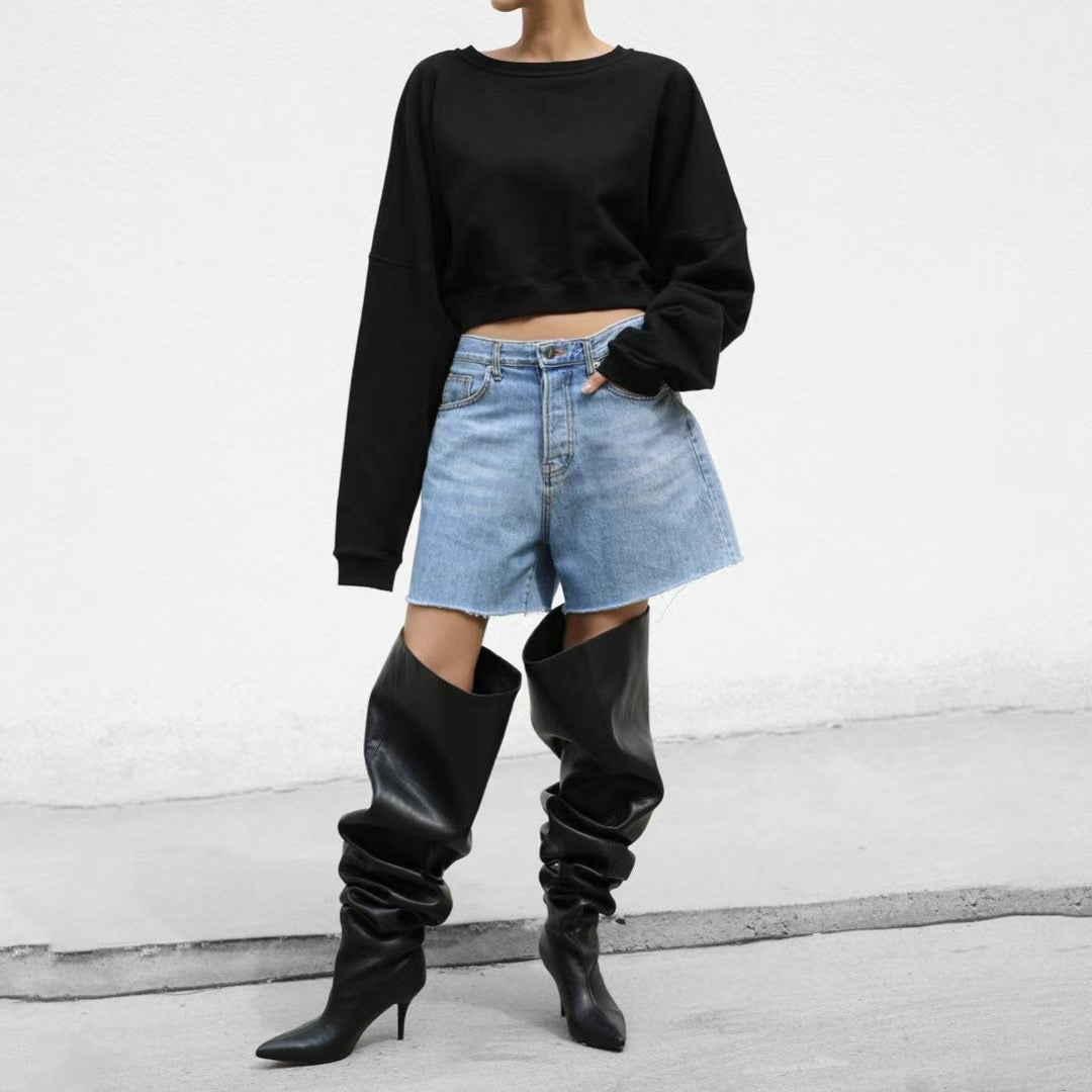 FOUR BUTTONED DENIM SHORTS