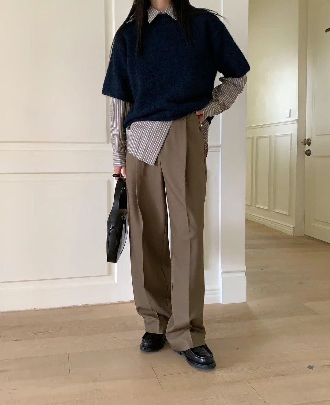 GOOD CUT BUTTON POCKET PANTS
