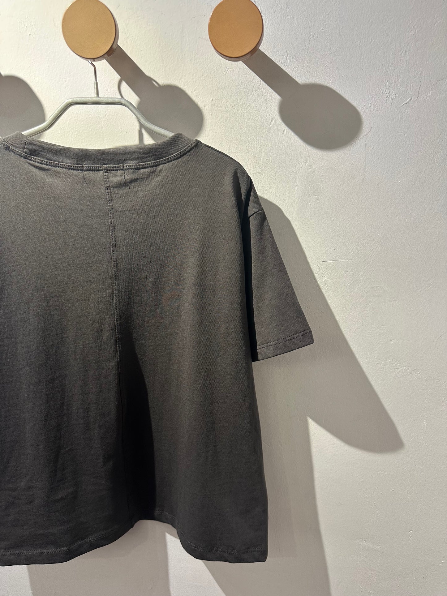 LOOSE CROP TEE