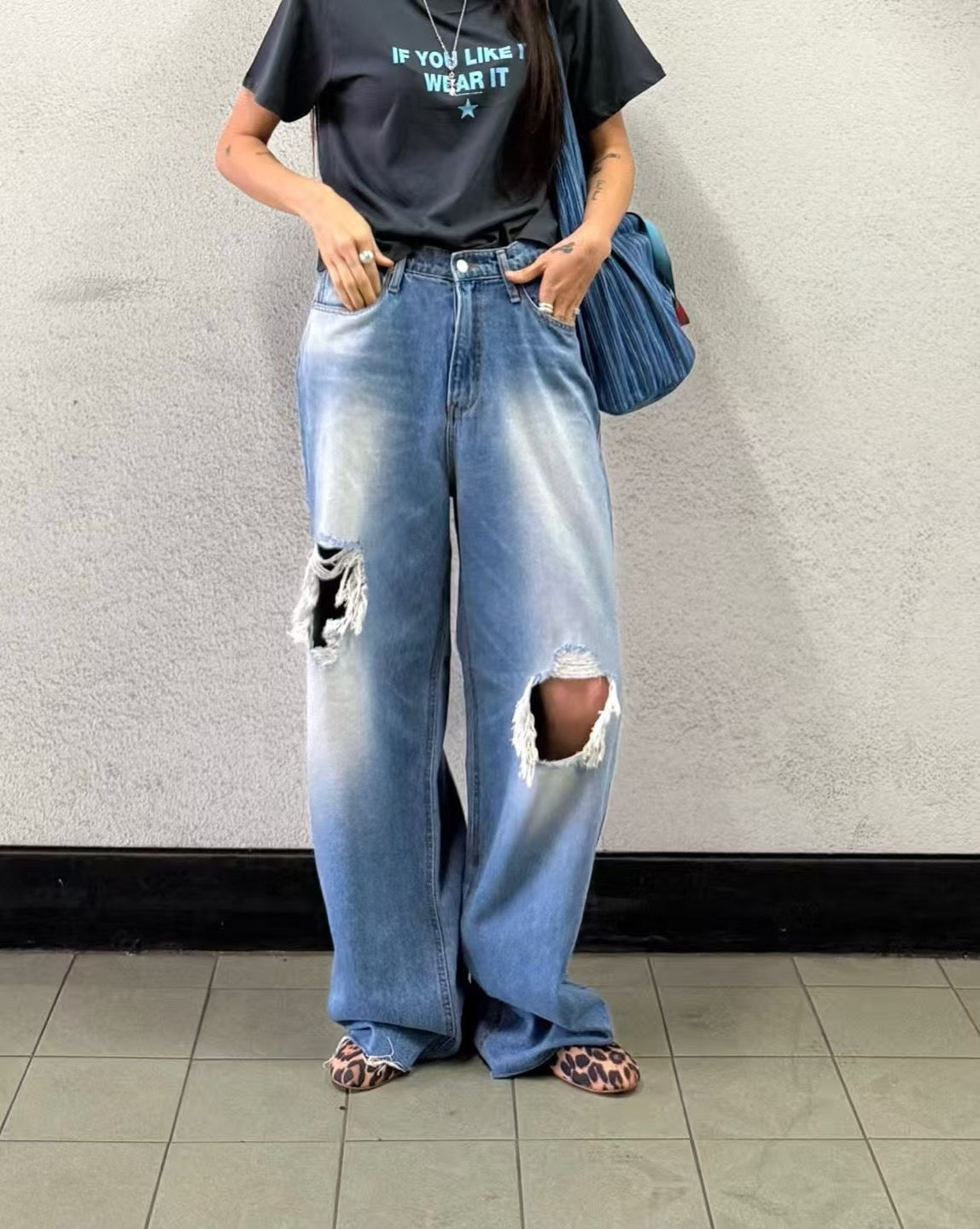 HALF ELASTIC SOFT JEANS