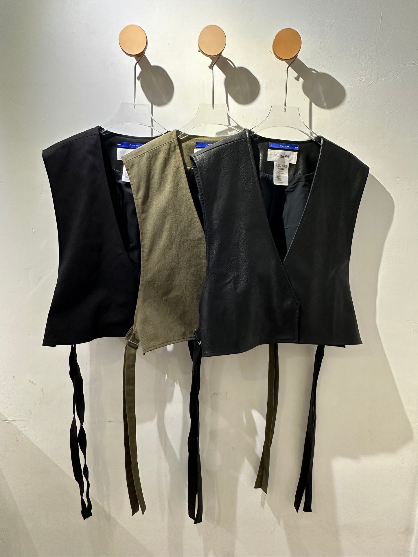 • FUSSY MADE • STRAPPED LAYERING VEST - PU BLACK