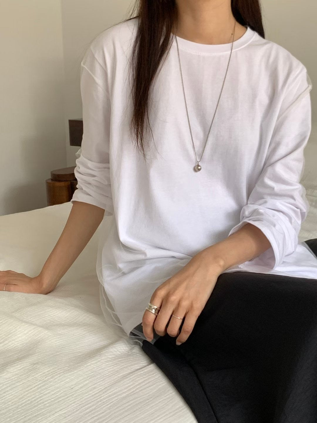 SHEER ENDED LAYERING TOP