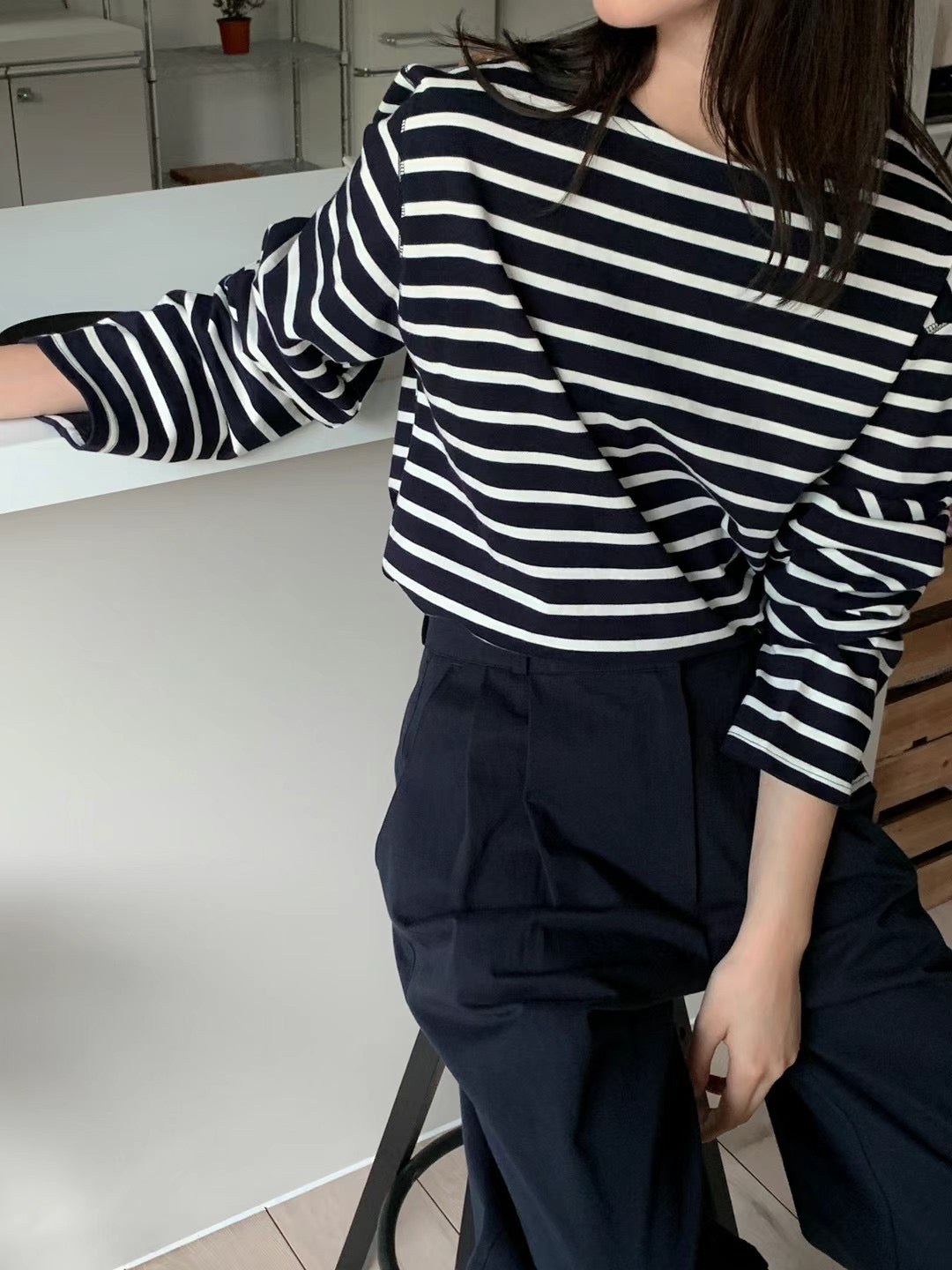 NAVY STRIPE COTTON TEE