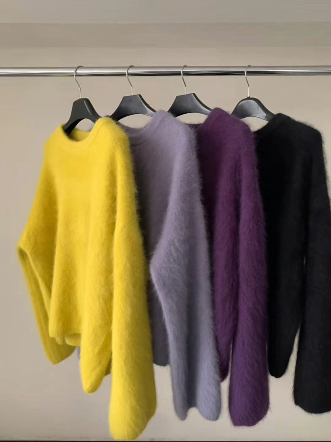 CREW NECK MOMO KNIT