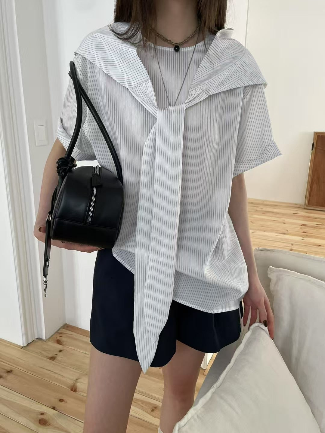 TRIANGLE SHAWL BLOUSE