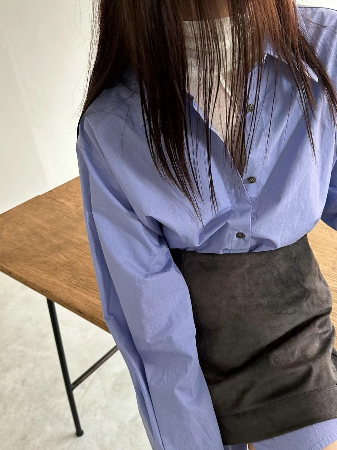 BASIC SHIRT - 2 COLOURS