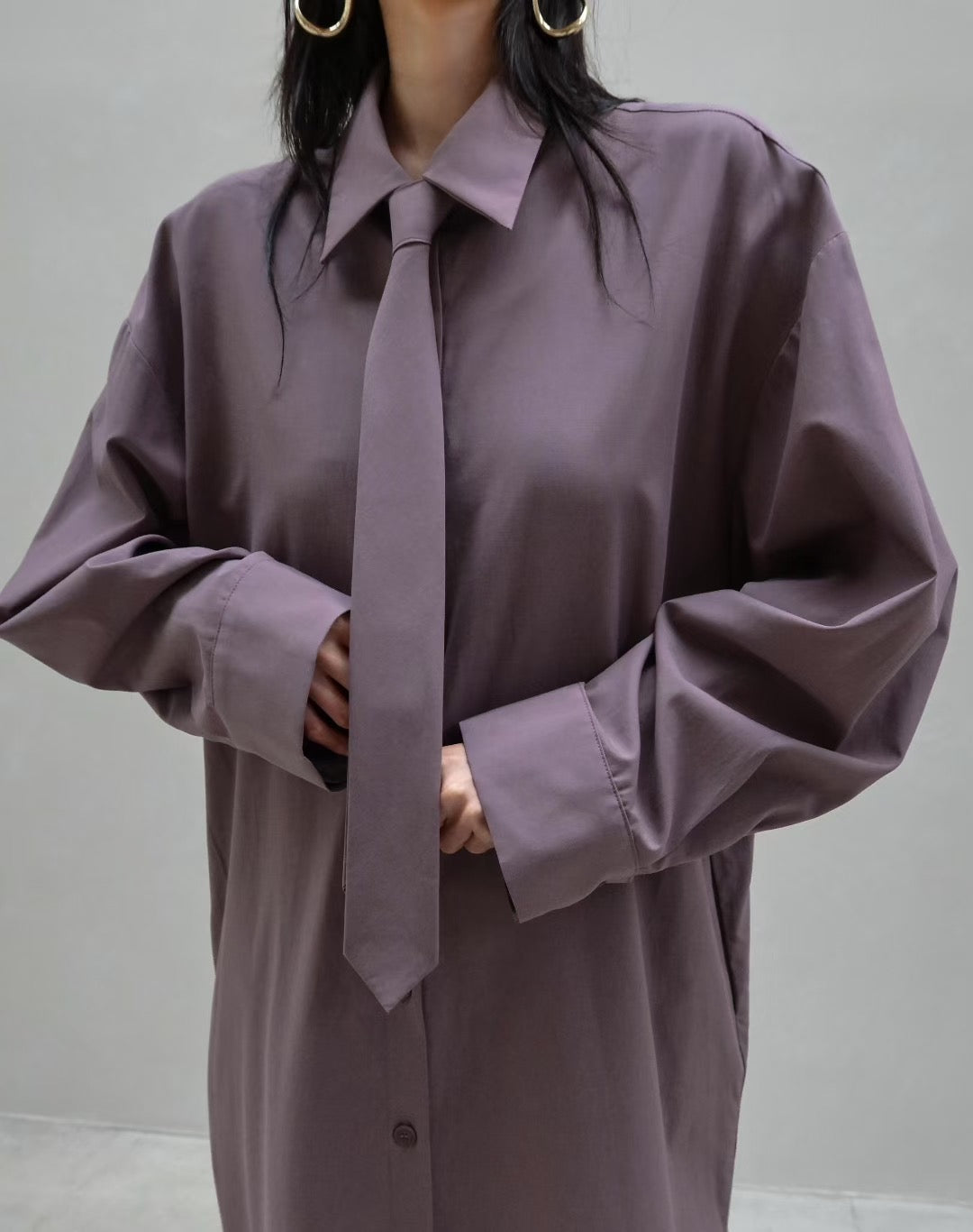 TIE-ACCENTED LONG SHIRT