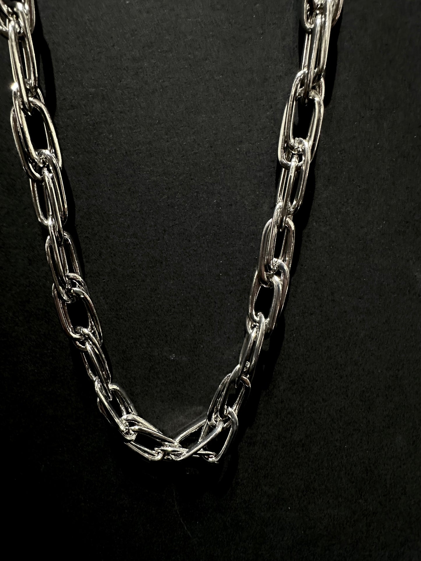 PALACE LINK CHAIN NECKLACE