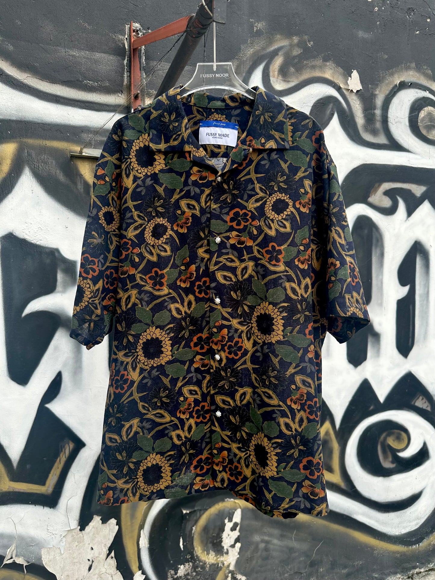 • FUSSY MADE • VINTAGE INSPIRED FLORAL MOTIF SHIRT