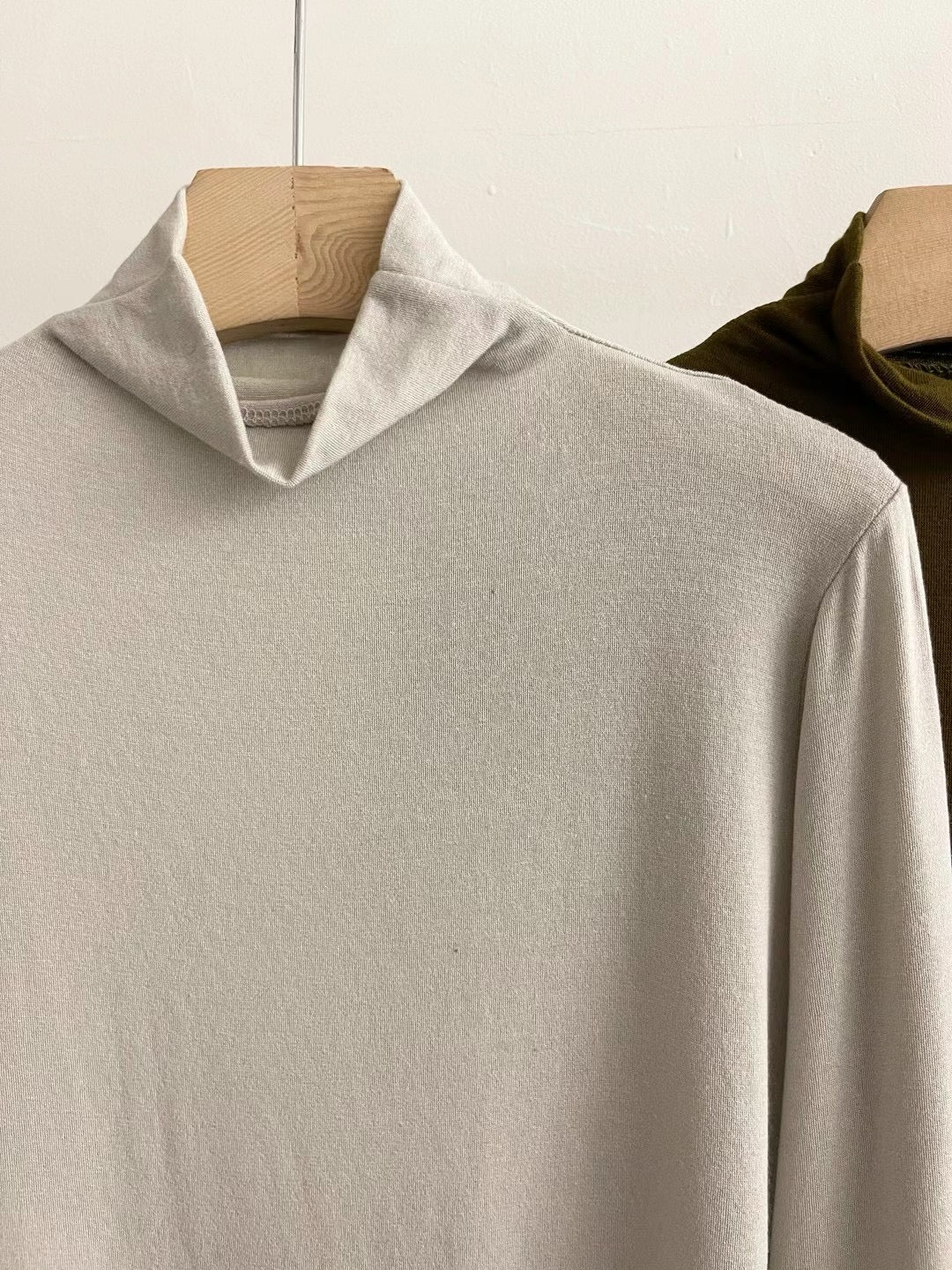 BASIC TURTLE NECK SOFT TOP
