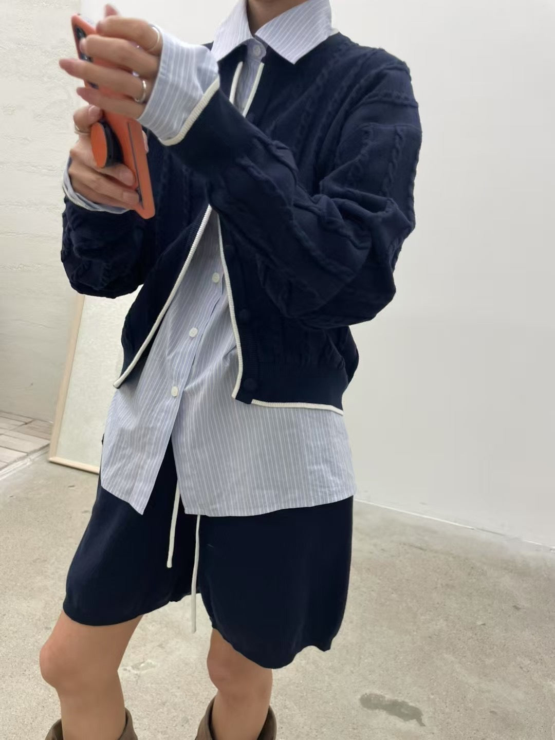 PUFFY KNIT SHORTS