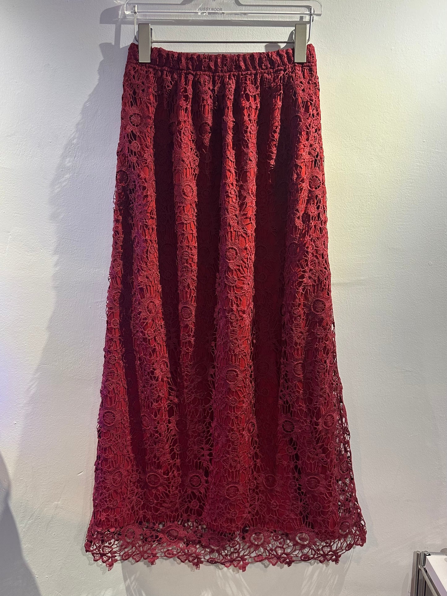 • FUSSY MADE • REDDISH LACE SKIRT