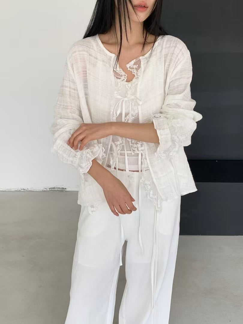 LACE BLOUSE- 2 COLOURS