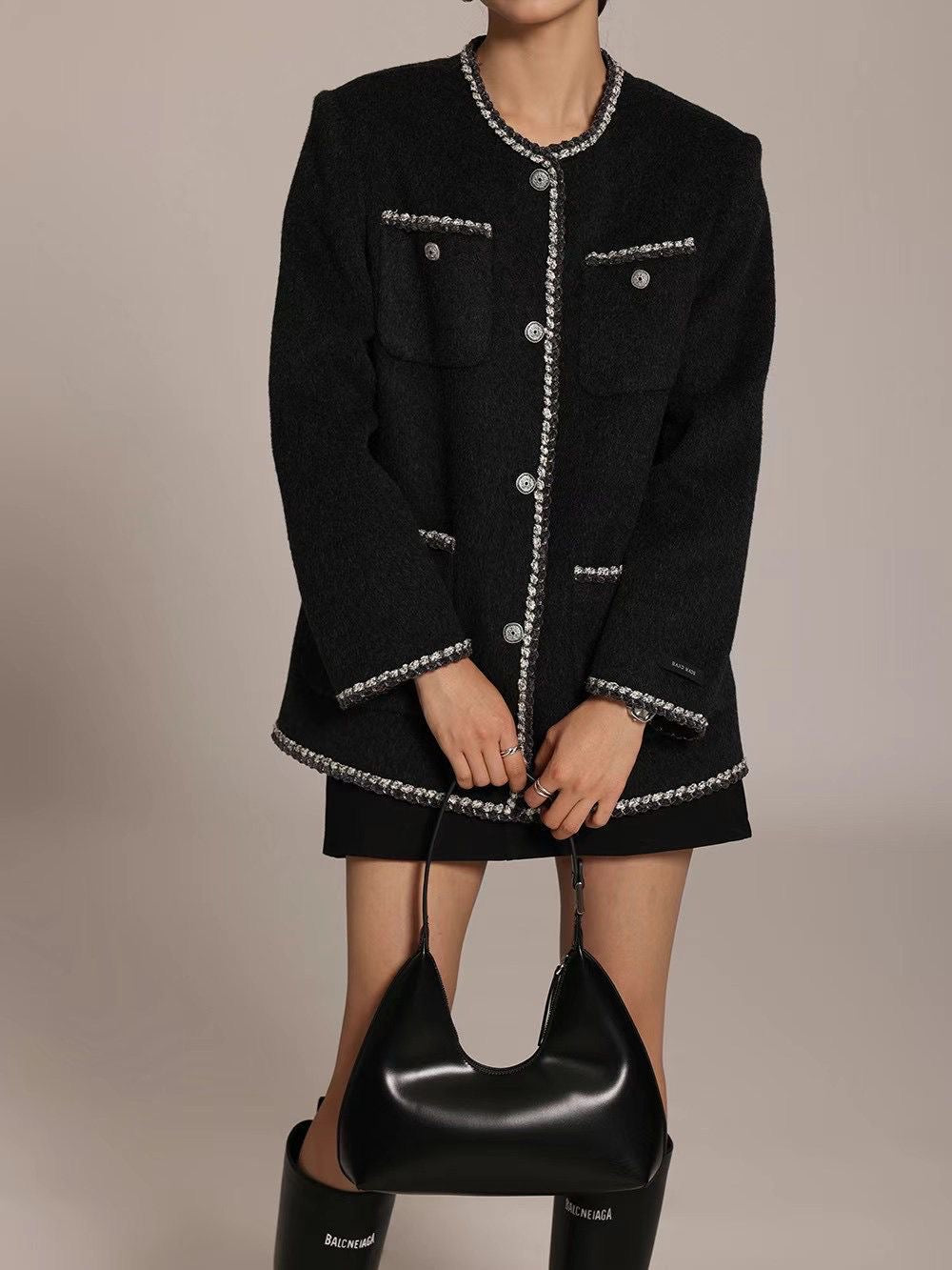 CLASSY WOOL TWEED COAT