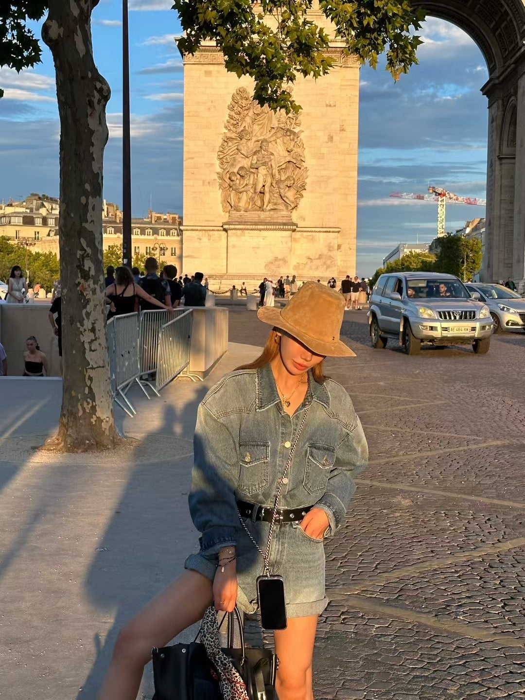 CHIC CLASSIC DENIM SHIRT