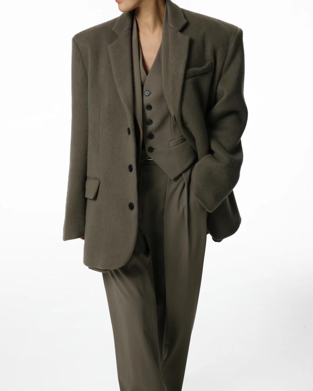 INWARD DOUBLE PLEATS TROUSERS
